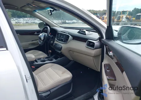 2016 Kia Sorento 2.4L Lx из США, поврежденный, VIN 5XYPGDA39GG015448